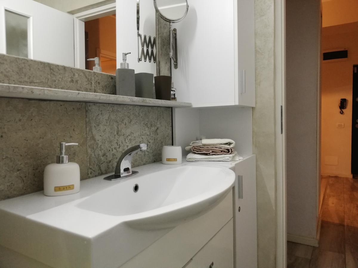 Tomis Apartament Leilighet Constanţa Eksteriør bilde